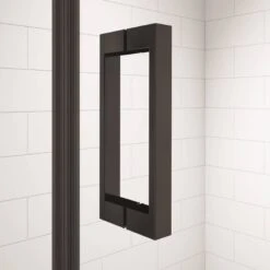 Merlyn Black Hinge And Inline Shower Door 1400+mm - BLKH1400SPH -Luxe Bathrooms m e merlynblackhandle 1 1 1 1 2 1
